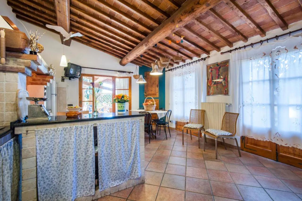 La Ripa - Appartamento Padronale San Gimignano Exterior photo